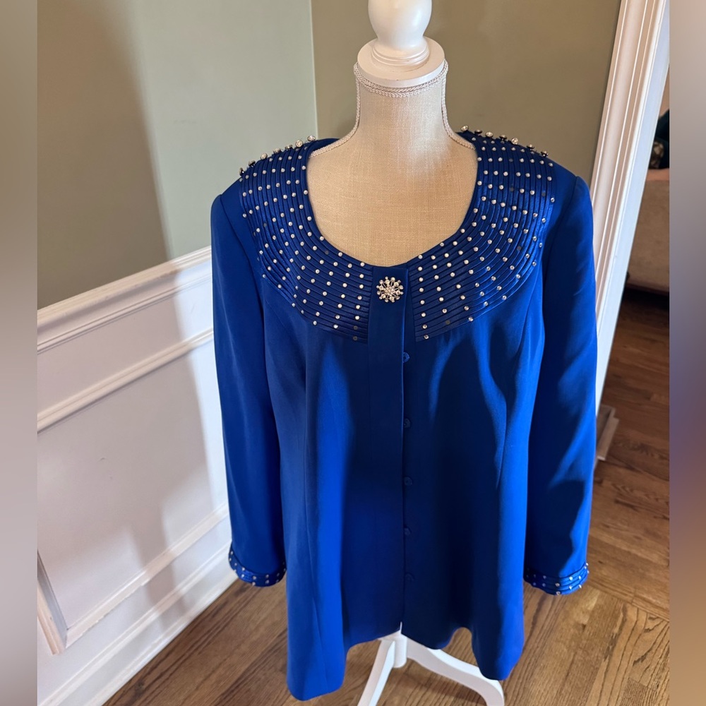 Milano Paris NewYork Milano women’s size 16 royal blue snap evening wear‎ jacket